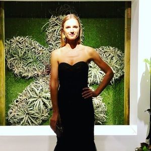 Meet your Posher, Merissa